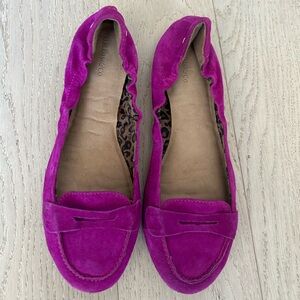 G.H. Bass & Co. Vanessa Fuschia Suede Flats